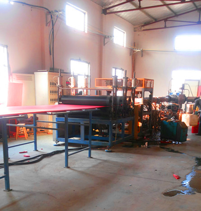 冷喂料復(fù)合擠出模溫機(jī)