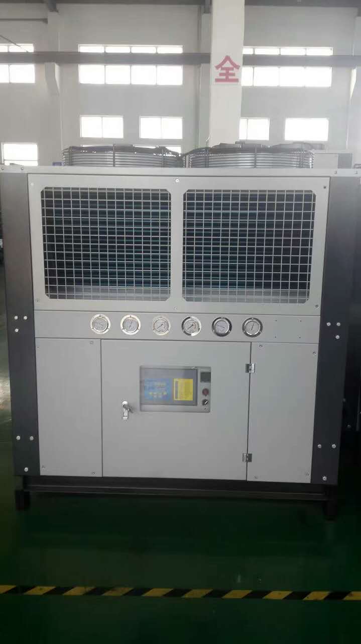 螺桿制冷機(jī)組