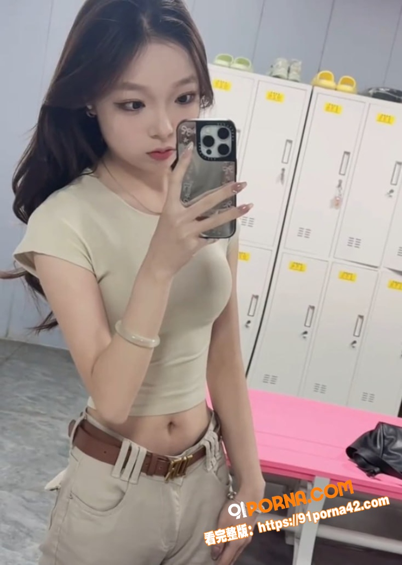 高颜值精神小妹被黄毛PU...（3）