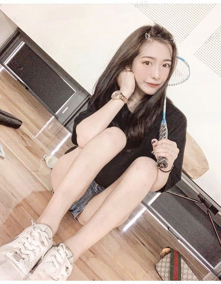 清纯学妹生 性感妖娆的身...（7）