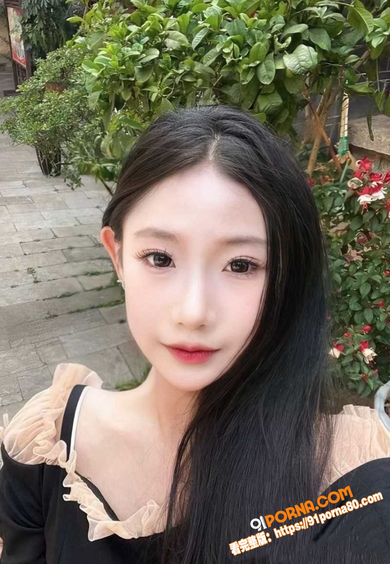 广西民族大学校花 吴芷舒...（1）