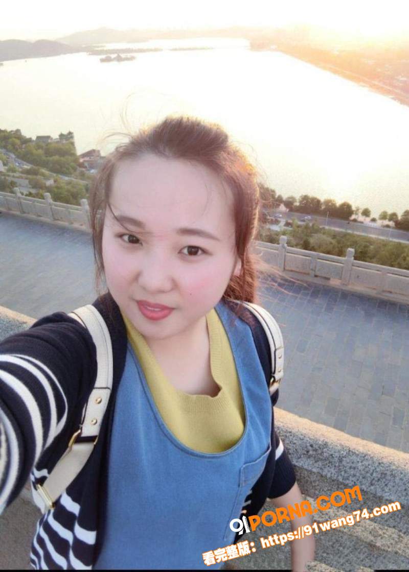 风韵犹存的母狗少妇 居家...（5）