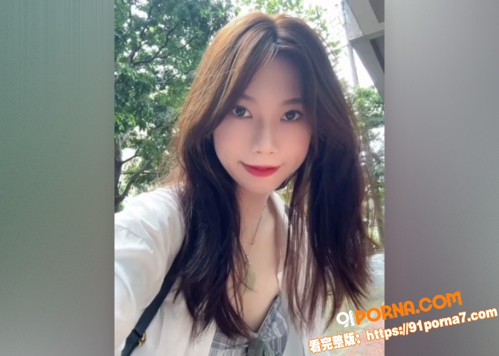 超反差眼镜美女和大哥私拍...（6）