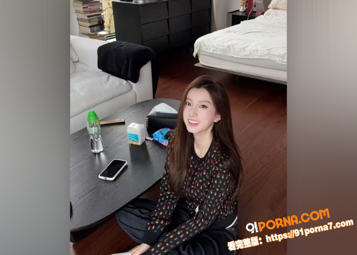 极品素颜冷白皮女大学生小...（8）