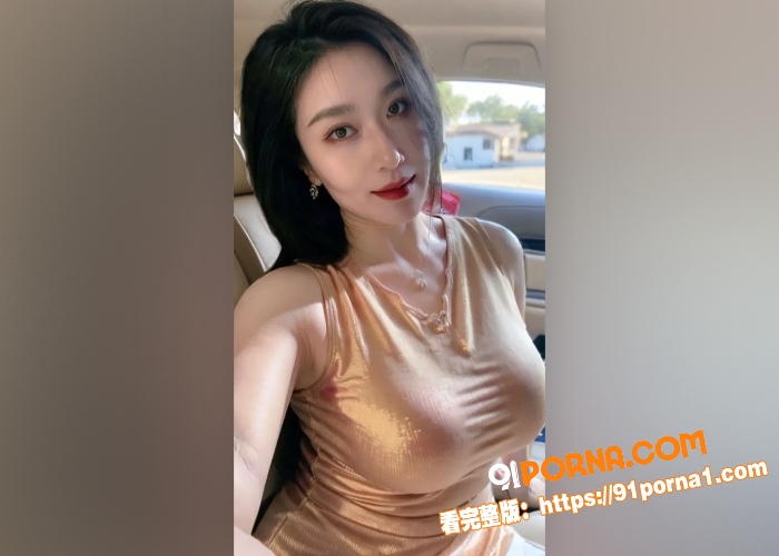 按摩店颜值少妇来大姨妈不...（1）
